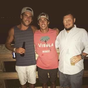 Meet your Posher, Les